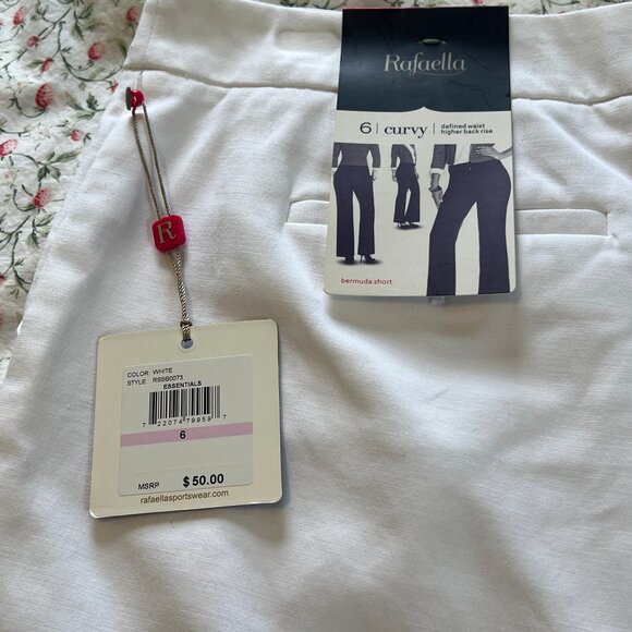 Rafaella Women's Curvy Fit Bermuda Shorts NWT - Picture 3 of 12